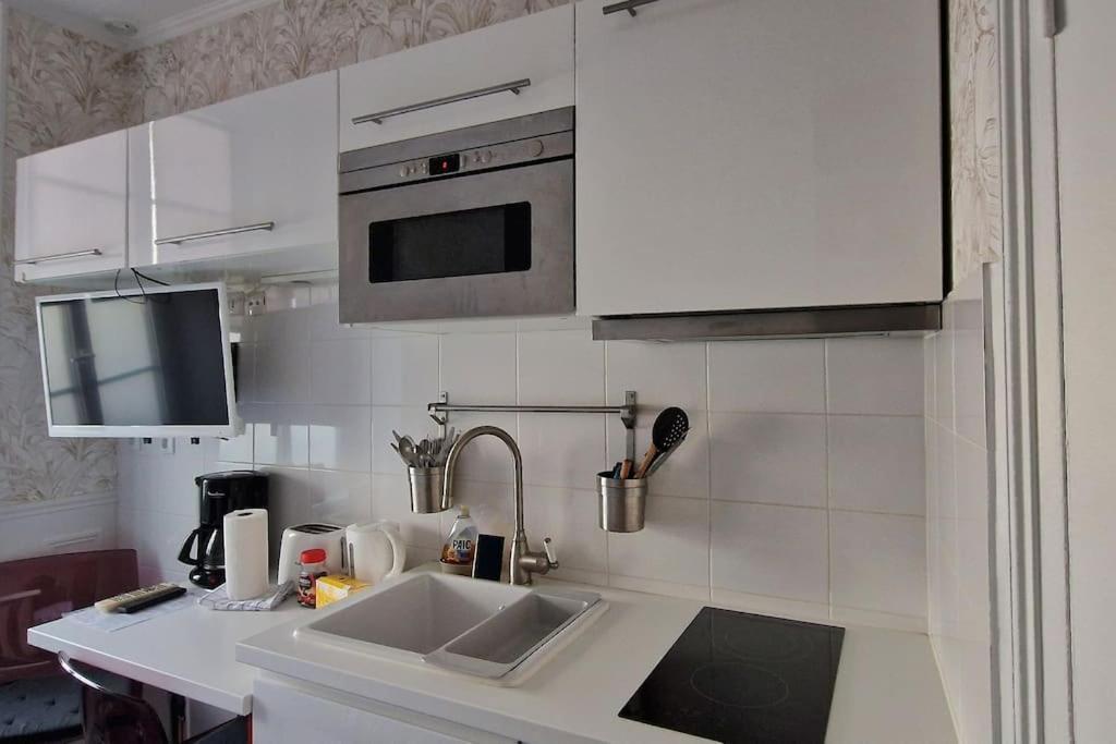 Clara Lovely In The Heart Of Marais Appartement